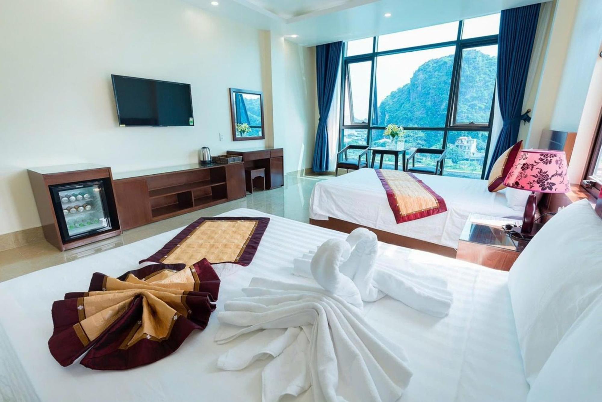 Aroma Cat Ba Sea View Hotel Chan Chau Exteriér fotografie